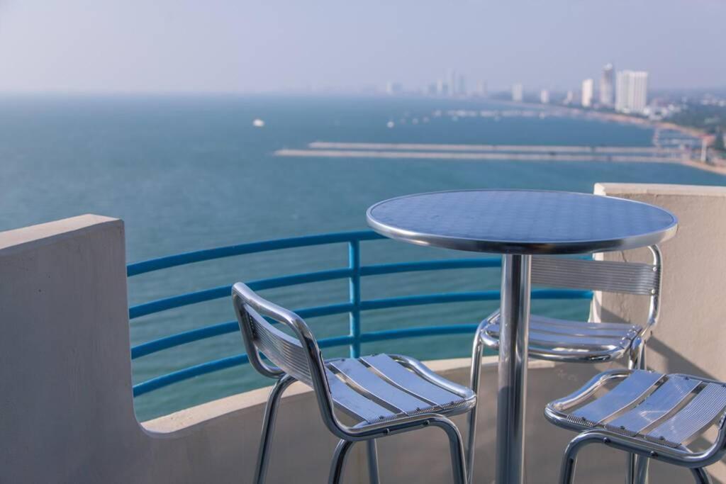 Pattaya Seaside Balcony/Beach Front/4 Peoples Na Chom Thian Exterior foto