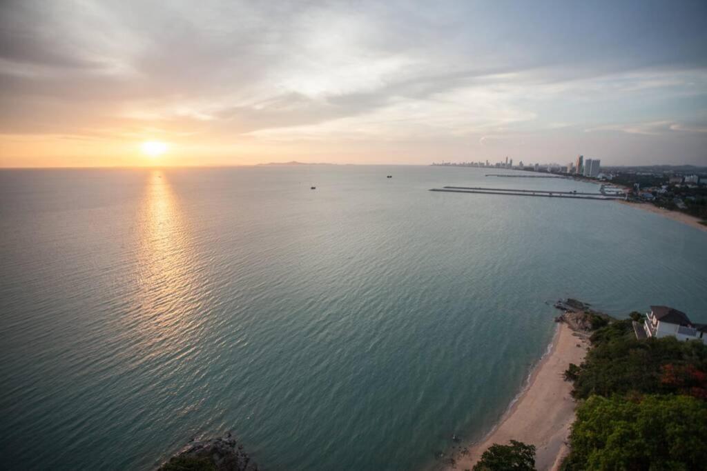 Pattaya Seaside Balcony/Beach Front/4 Peoples Na Chom Thian Exterior foto